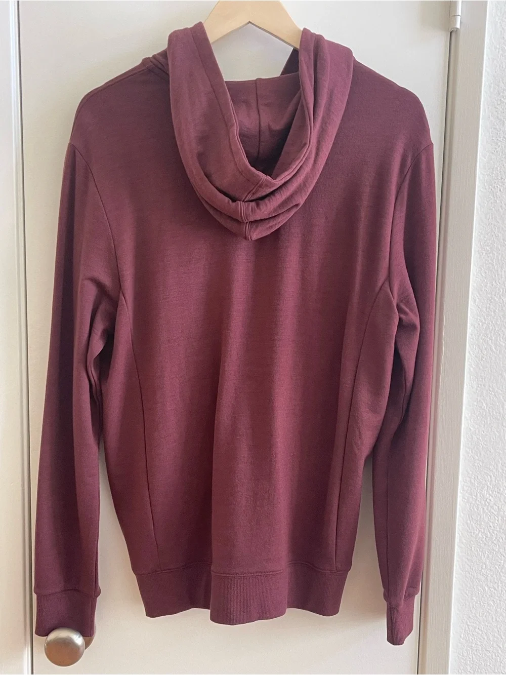 Men's Compact Travel Hoodie Unbound Merino - Red - Medium
